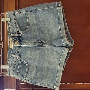PACSUN | Light Wash High Waist 2.5 Inch Inseam Mom Shorts - Size 27